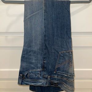 Citizens of Humanity by Jerome Dahan